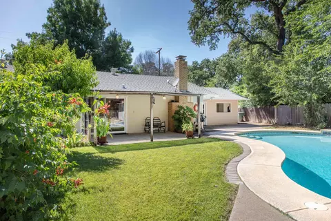 6707 Reflection St, Redding, CA 96001 photo 5
