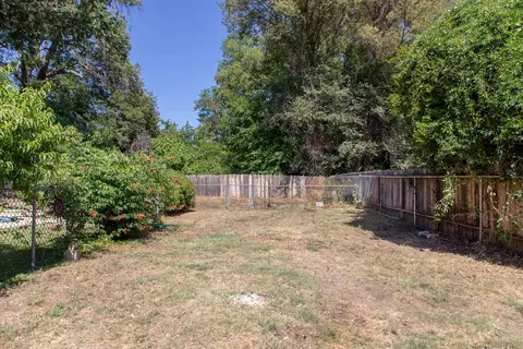 6707 Reflection St, Redding, CA 96001 photo 32