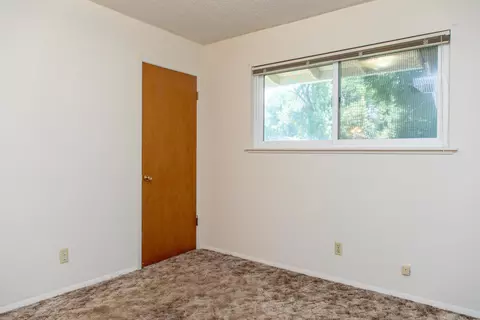 6707 Reflection St, Redding, CA 96001 photo 16