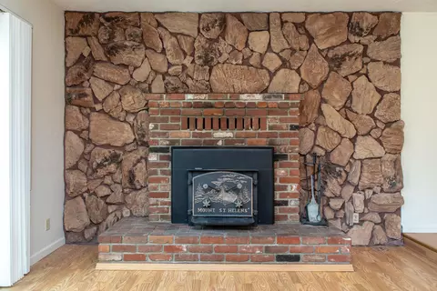6707 Reflection St, Redding, CA 96001 photo 11
