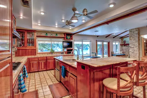 6328 Quail Creek Rd, Redding, CA 96002 photo 13
