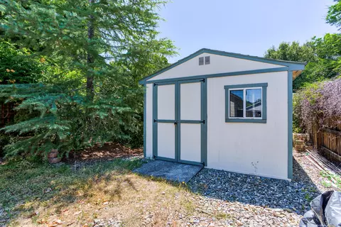 1681 Galway Dr, Redding, CA 96001 photo 18