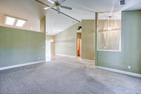 1681 Galway Dr, Redding, CA 96001 photo 5