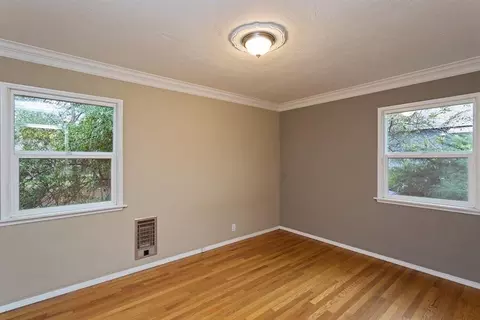 2036 Verda St, Redding, CA 96001 photo 7