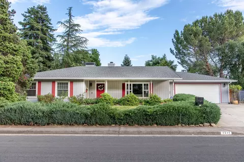 3275 Harlan Dr, Redding, CA 96003 photo 1