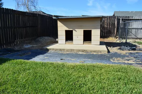 7675 Pit Rd, Redding, CA 96001 photo 9