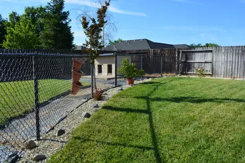 7675 Pit Rd, Redding, CA 96001 photo 10