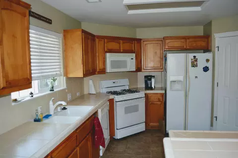 7675 Pit Rd, Redding, CA 96001 photo 15