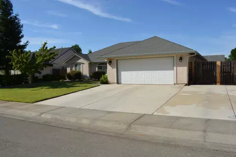 7675 Pit Rd, Redding, CA 96001 photo 2
