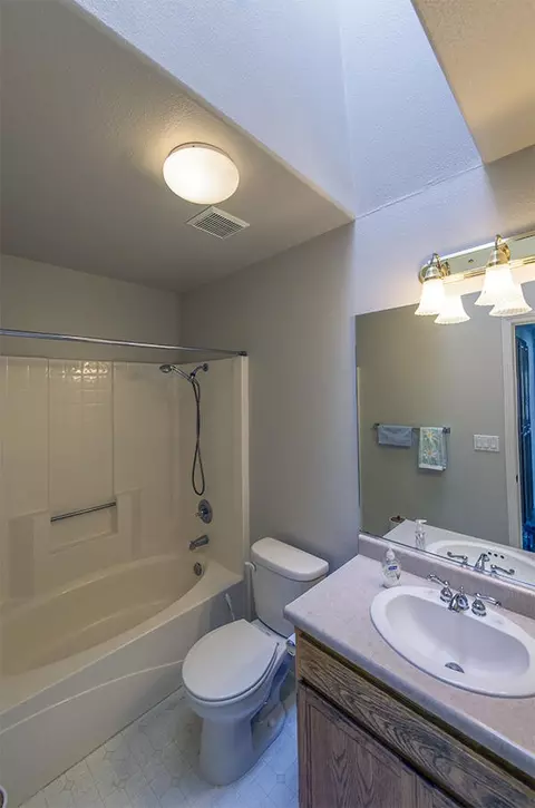5891 Fairmont Dr, Redding, CA 96003 photo 16