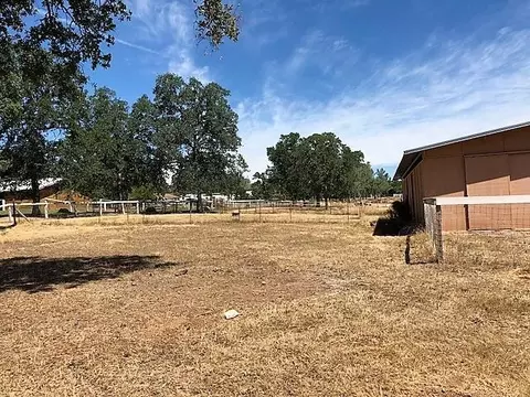 21226 Joanna Way, Redding, CA 96003 photo 3