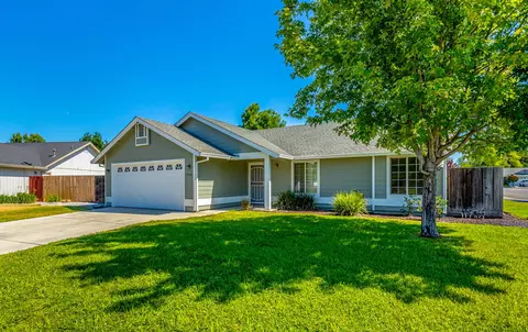 3334 Nathan Dr, Anderson, CA 96007 photo 2