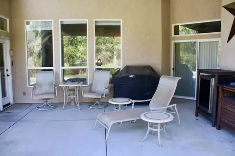 1619 Spanish Bay Dr, Redding, CA 96003 photo 7