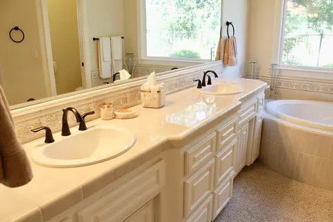 1619 Spanish Bay Dr, Redding, CA 96003 photo 23