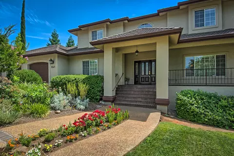 853 Sunkist Ct, Redding, CA 96001 photo 3