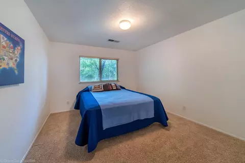 230 Woodhill Dr, Redding, CA 96003 photo 15