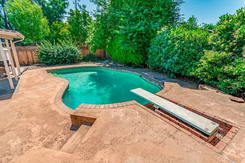 513 Estate St, Redding, CA 96002 photo 22