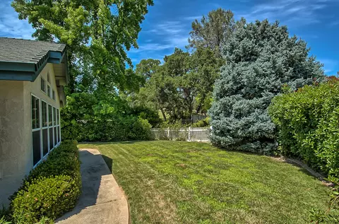 1705 Gold Hills Dr, Redding, CA 96003 photo 53