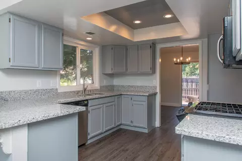 2224 Sageway Dr, Redding, CA 96003 photo 6