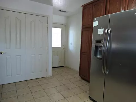 2235 Placer St, Redding, CA 96001 photo 32