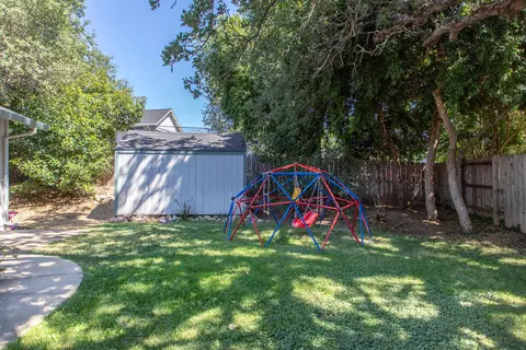 1887 Galway Dr, Redding, CA 96001 photo 37