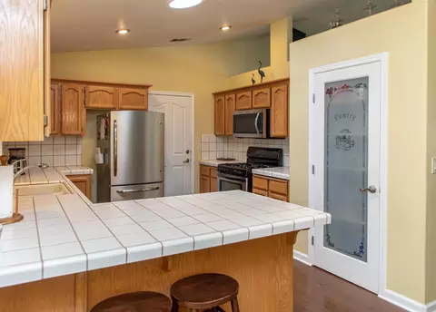 1887 Galway Dr, Redding, CA 96001 photo 27
