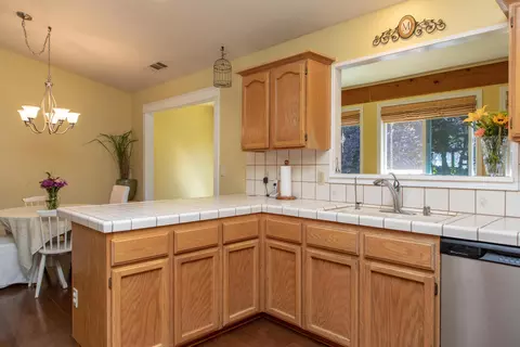 1887 Galway Dr, Redding, CA 96001 photo 29
