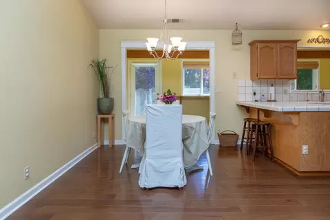 1887 Galway Dr, Redding, CA 96001 photo 18