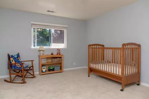 1887 Galway Dr, Redding, CA 96001 photo 11