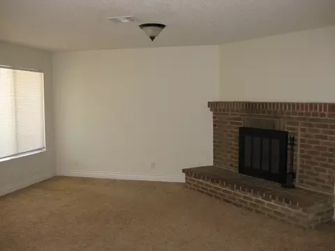 2615 Avola St, Redding, CA 96002 photo 4