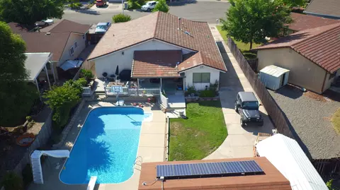 752 Teakwood Dr, Redding, CA 96003 photo 42