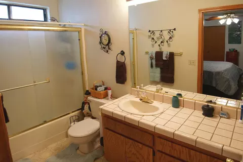 752 Teakwood Dr, Redding, CA 96003 photo 24
