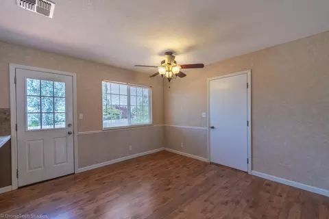 3570 Elizabeth Way, Redding, CA 96001 photo 8