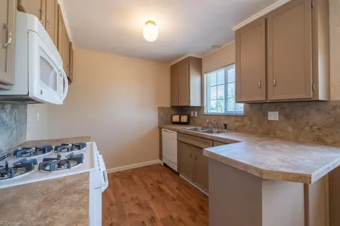 3570 Elizabeth Way, Redding, CA 96001 photo 12
