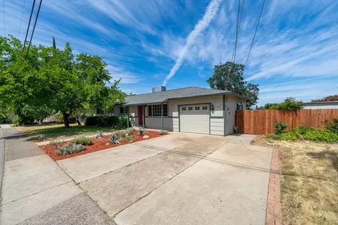 3570 Elizabeth Way, Redding, CA 96001 photo 3