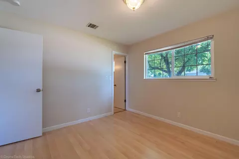 3570 Elizabeth Way, Redding, CA 96001 photo 13