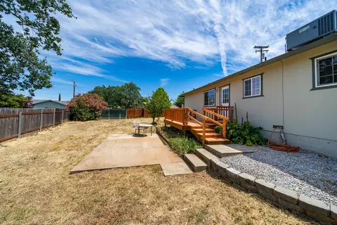 3570 Elizabeth Way, Redding, CA 96001 photo 28
