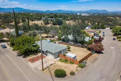 3570 Elizabeth Way, Redding, CA 96001 photo 33