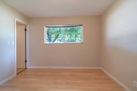 3570 Elizabeth Way, Redding, CA 96001 photo 14