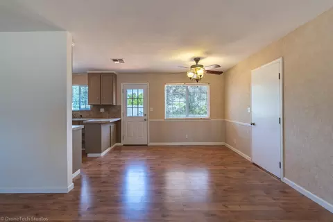 3570 Elizabeth Way, Redding, CA 96001 photo 7