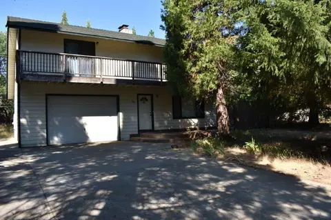 200 Ann Ave, Trinity Center, CA 96091 photo 4