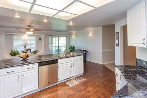 6010 Gleneagles Ct, Redding, CA 96003 photo 23