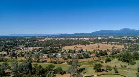 6010 Gleneagles Ct, Redding, CA 96003 photo 7