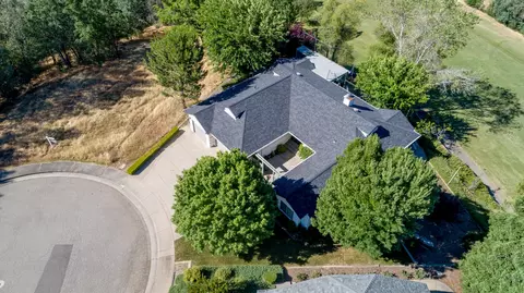 6010 Gleneagles Ct, Redding, CA 96003 photo 6