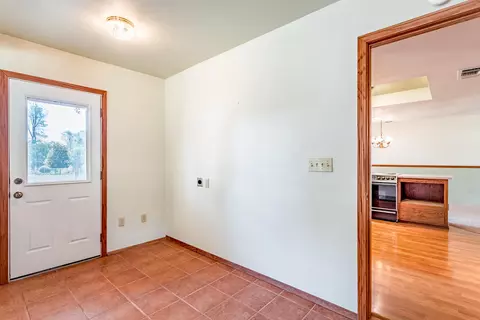 11421 Suggie Ln, Redding, CA 96003 photo 19