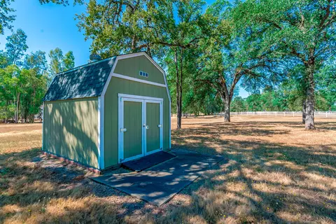 11421 Suggie Ln, Redding, CA 96003 photo 31