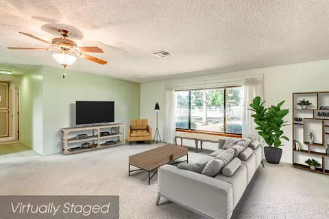 11421 Suggie Ln, Redding, CA 96003 photo 3
