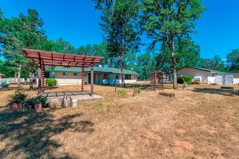 11421 Suggie Ln, Redding, CA 96003 photo 33