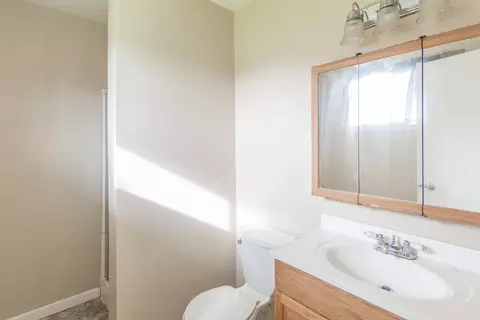 5982 Bourbon Ln, Anderson, CA 96007 photo 5