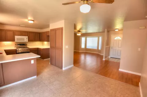 2837 Antigua Dr, Redding, CA 96003 photo 6